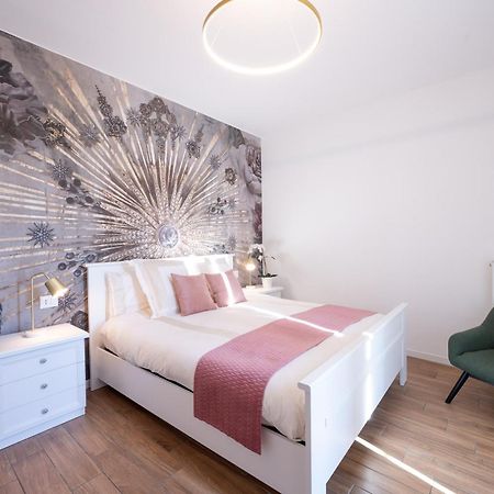 Lora Diamond Suite ,Free Parking, Self Check In,3 Côme Extérieur photo