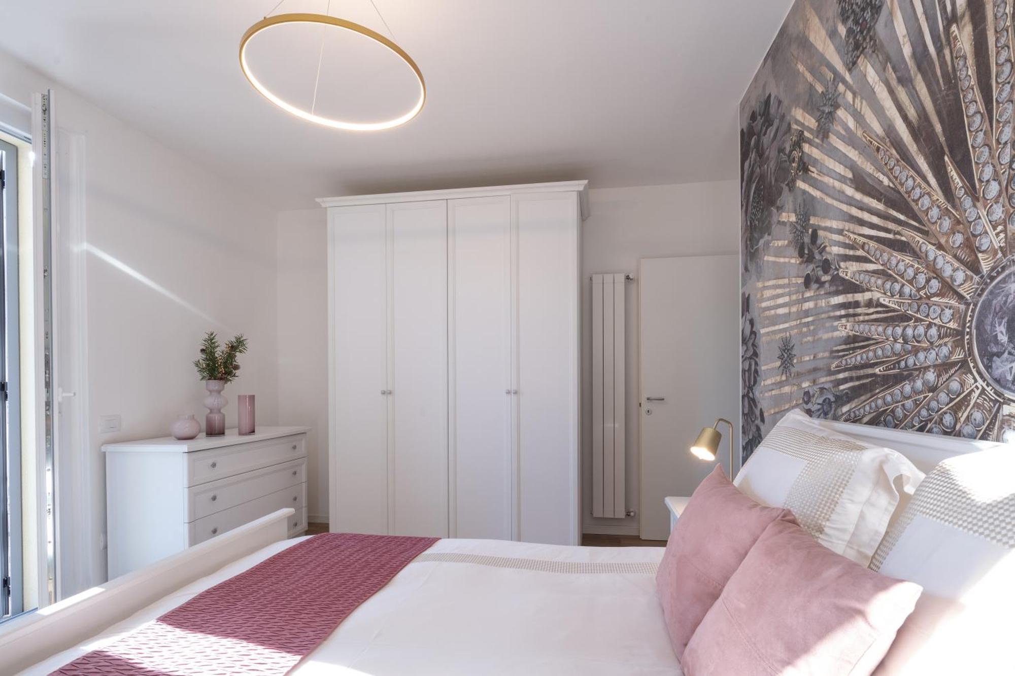 Lora Diamond Suite ,Free Parking, Self Check In,3 Côme Extérieur photo
